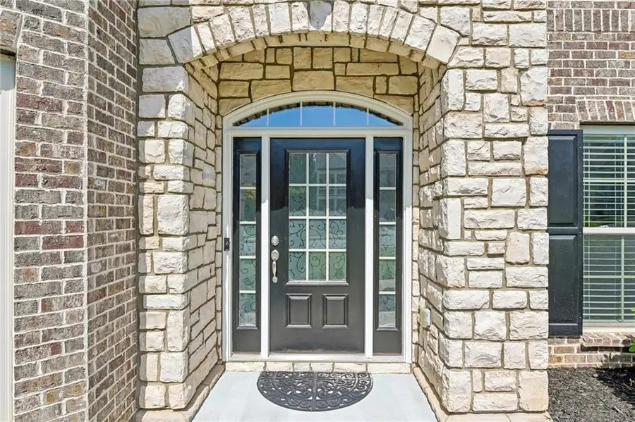 611 La Perla Drive, Buford, GA 30518 - #2