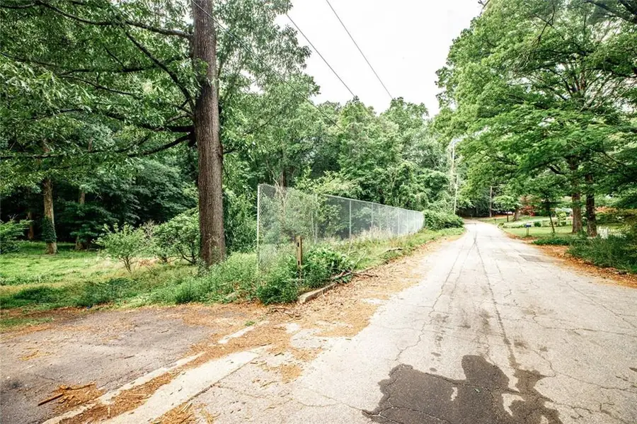 69 Schell Road Se, Atlanta, GA 30315 - #2