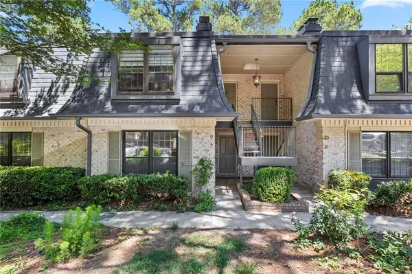 7 Cantey Place Nw, Atlanta, GA 30327