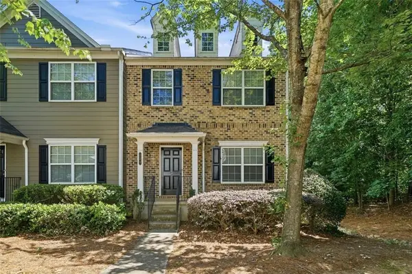 726 Breeze Lane, Woodstock, GA 30188