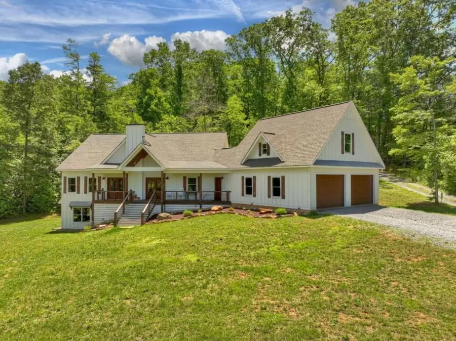 3181 Sugar Creek Road, Blue Ridge, GA 30513 - #3