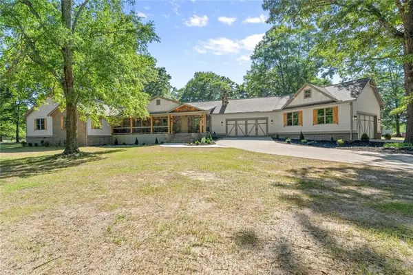 298 P J Roberts Road, Jefferson, GA 30549