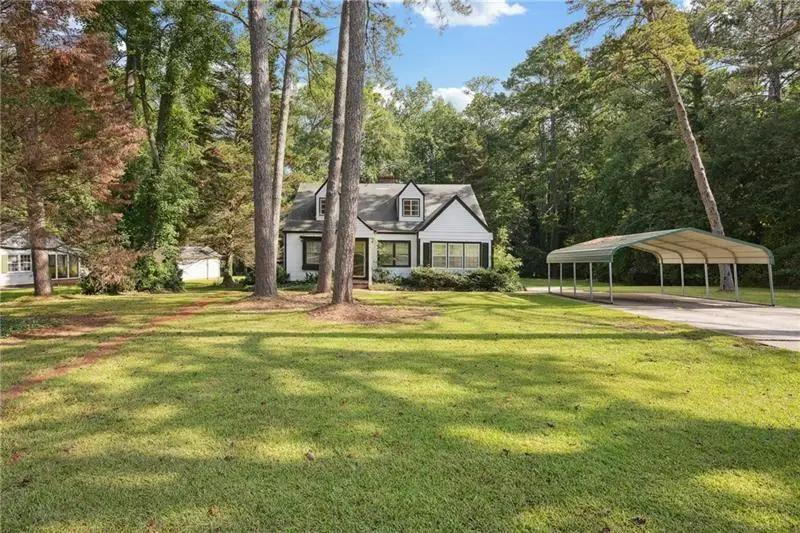 30 Woodlawn Avenue, Hampton, GA 30228 - #2