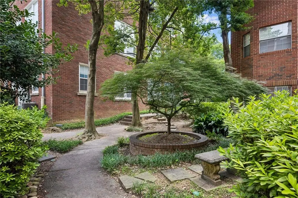 1041 State Street Nw #24, Atlanta, GA 30318 - #1