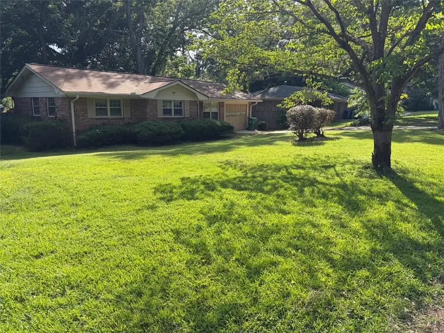 898 Pine Roc Drive, Stone Mountain, GA 30083 - #2