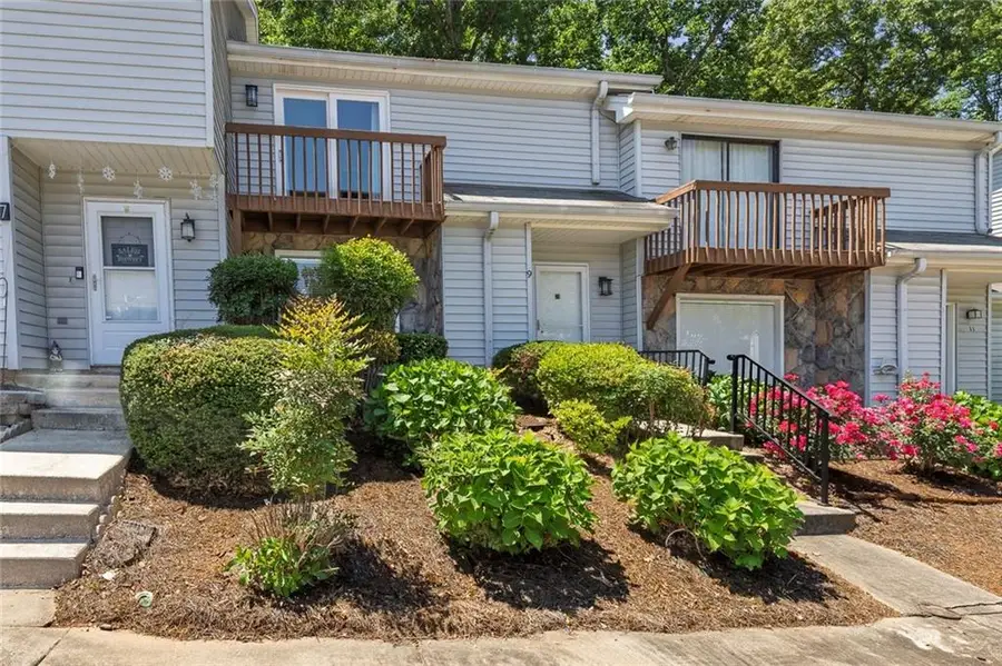 9 Fairway Drive Nw, Kennesaw, GA 30144 - #2