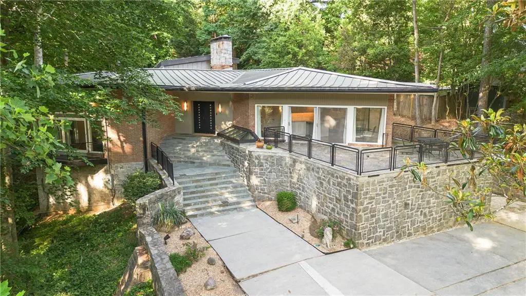 770 Kings Way Nw, Atlanta, GA 30327 - #1