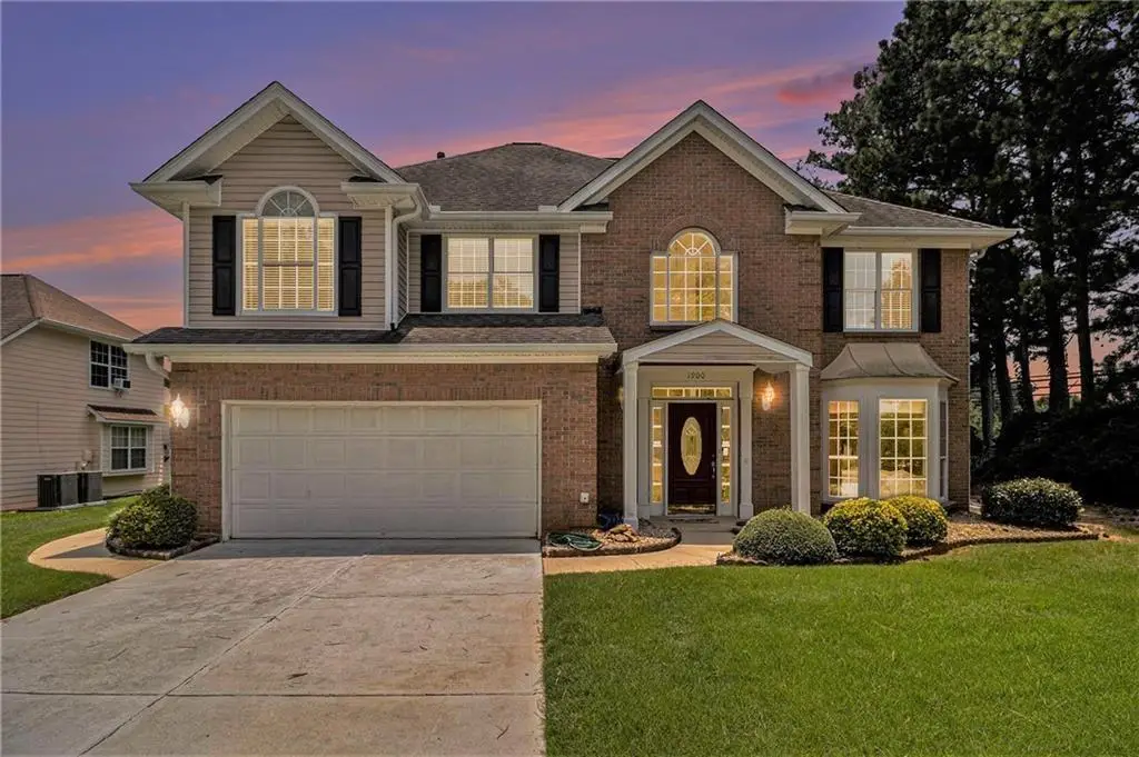 1900 Green Oak Circle, Lawrenceville, GA 30043 - #1