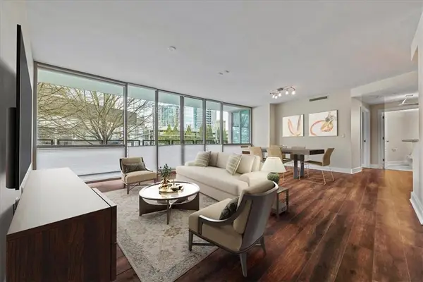 700 Park Regency Place Ne #502, Atlanta, GA 30326