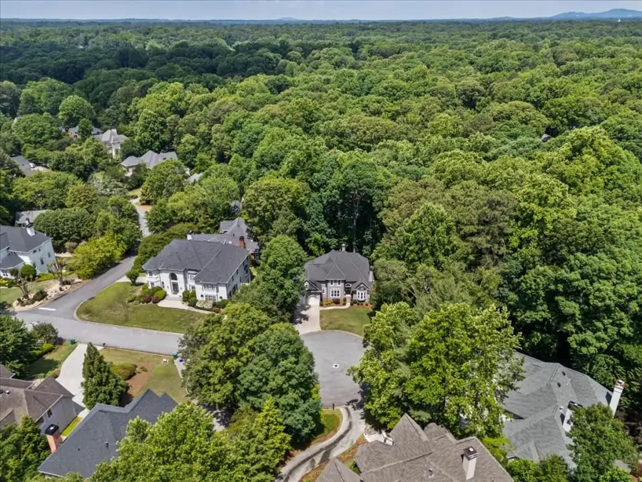 3851 Glenhurst Drive Se, Smyrna, GA 30080 - #2