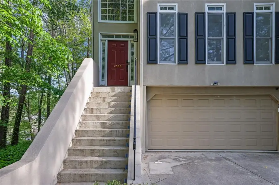 2588 Oakwood Way Se, Smyrna, GA 30080 - #2