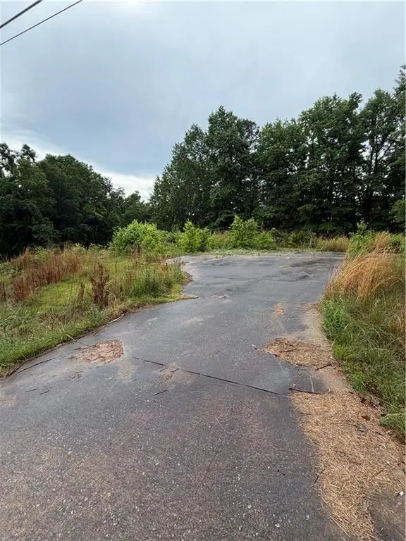 2934 Bridge Drive, Gainesville, GA 30506 - #1