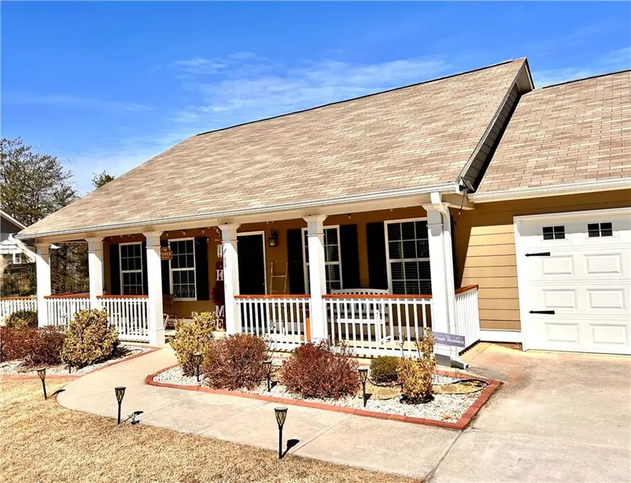 94 Heather Lane, Commerce, GA 30529 - #2