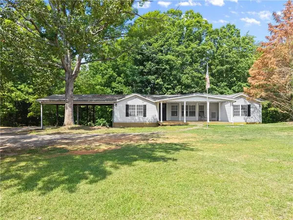 3501 Looper Lake Road, Gainesville, GA 30506