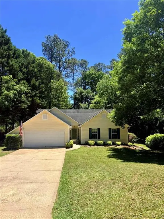 176 Flagman Street, Dawsonville, GA 30534