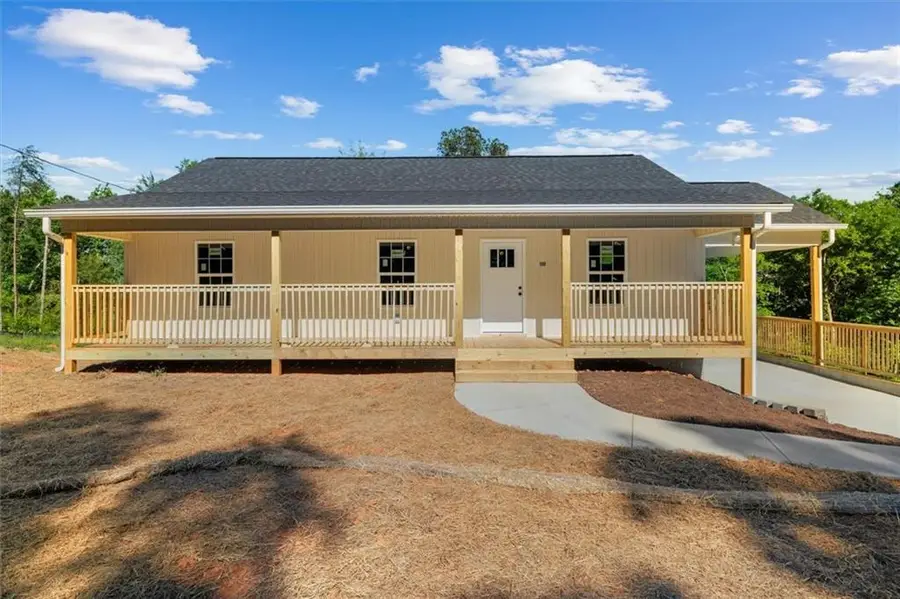 135 Azalea Street Sw, Calhoun, GA 30701 - #2