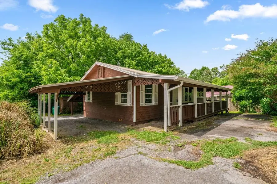 104 Elm Street, Adairsville, GA 30103 - #2