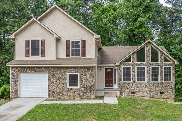 1902 Woods Court, Riverdale, GA 30296