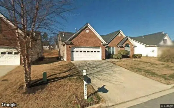 2724 Hillvale Cove Drive, Lithonia, GA 30058