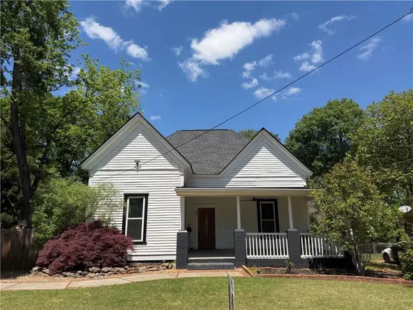 27 Carmichael Street, Mcdonough, GA 30253