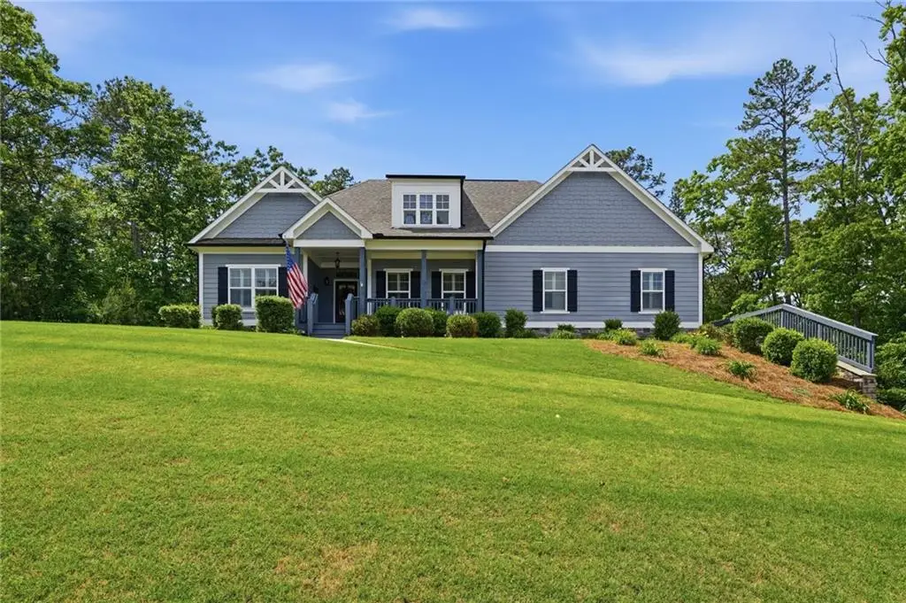 423 Spring Lake Hills, White, GA 30184 - #1