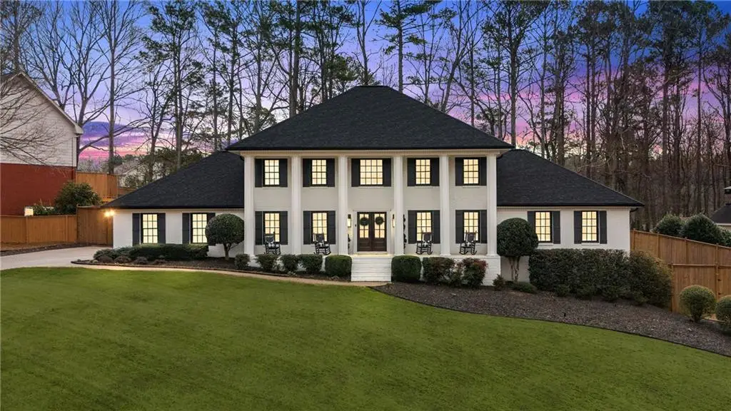 5339 Trowbridge Drive, Dunwoody, GA 30338 - #1