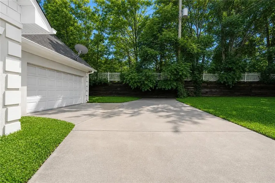 51 Pine Avenue, Commerce, GA 30529 - #2