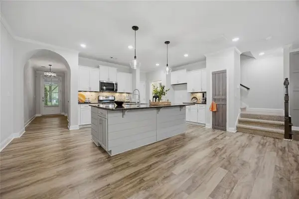 7310 Lowery Oak Drive, Roswell, GA 30075