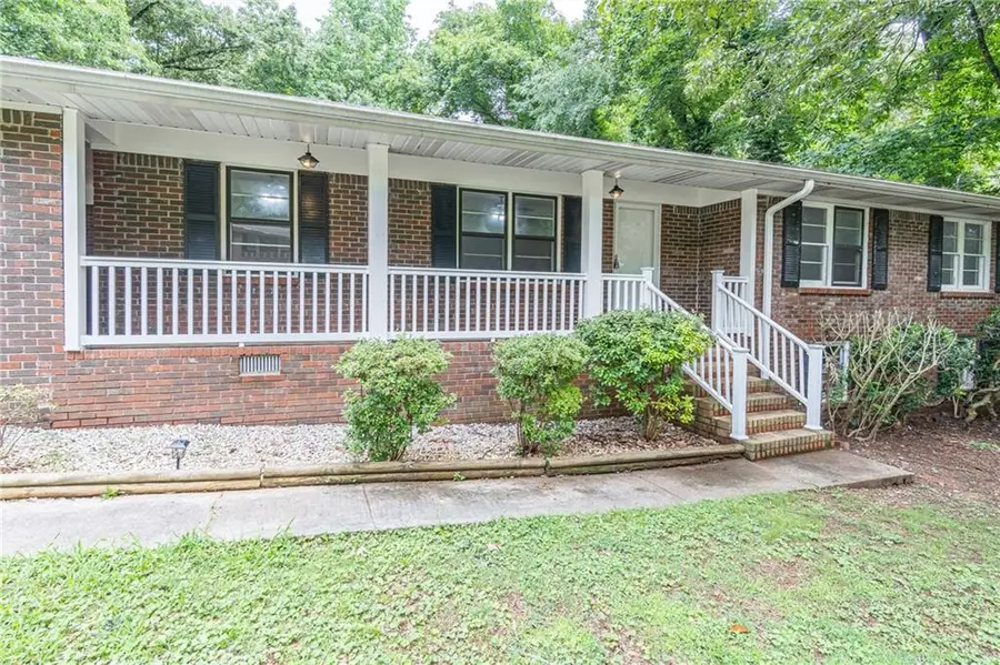 5022 Green Oak Drive Sw, Lilburn, GA 30047 - #3
