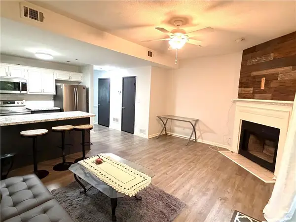 3044 Steeplechase Dr, Alpharetta, GA 30004
