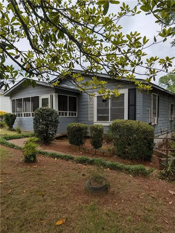 1524 N Hill Street, Griffin, GA 30223 - #3