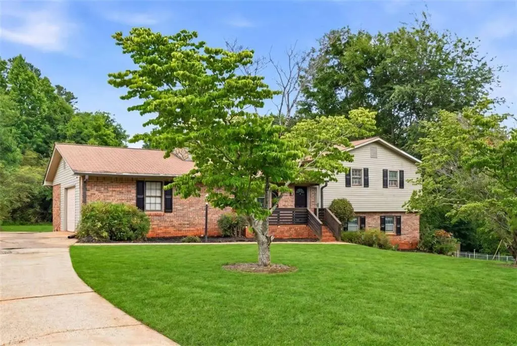 6 Bittersweet Lane, Newnan, GA 30263 - #1