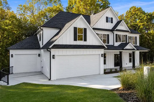 9135 Fox Trail Lane, Gainesville, GA 30506