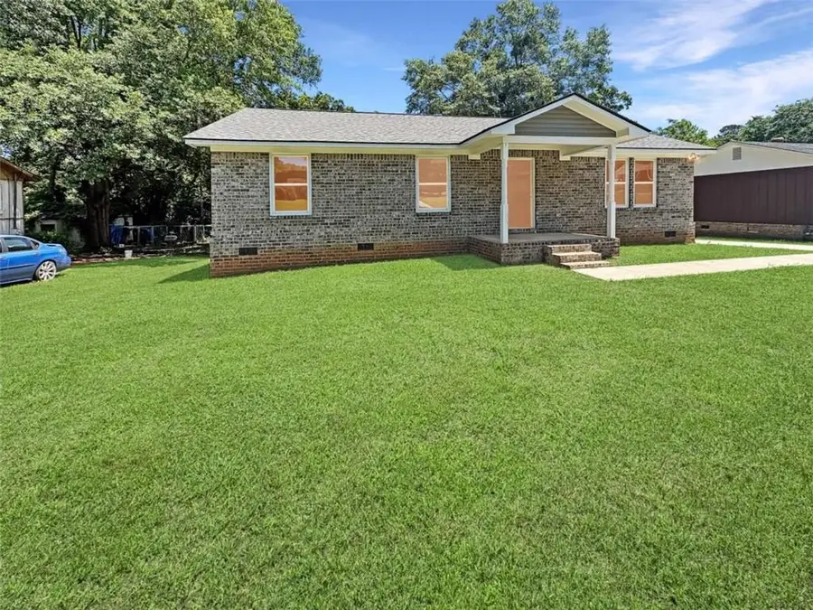 24 George Street, Forsyth, GA 31029 - #2