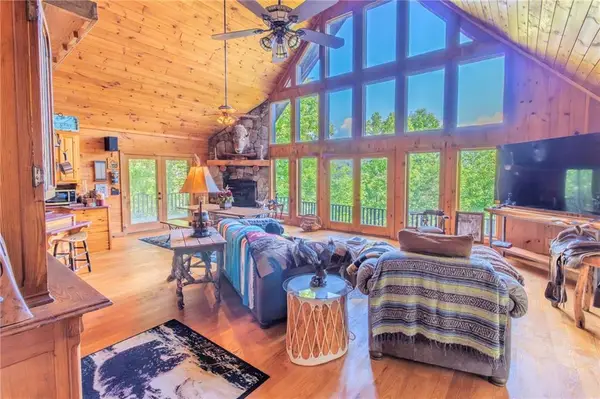 266 Enota Drive, Sautee Nacoochee, GA 30571