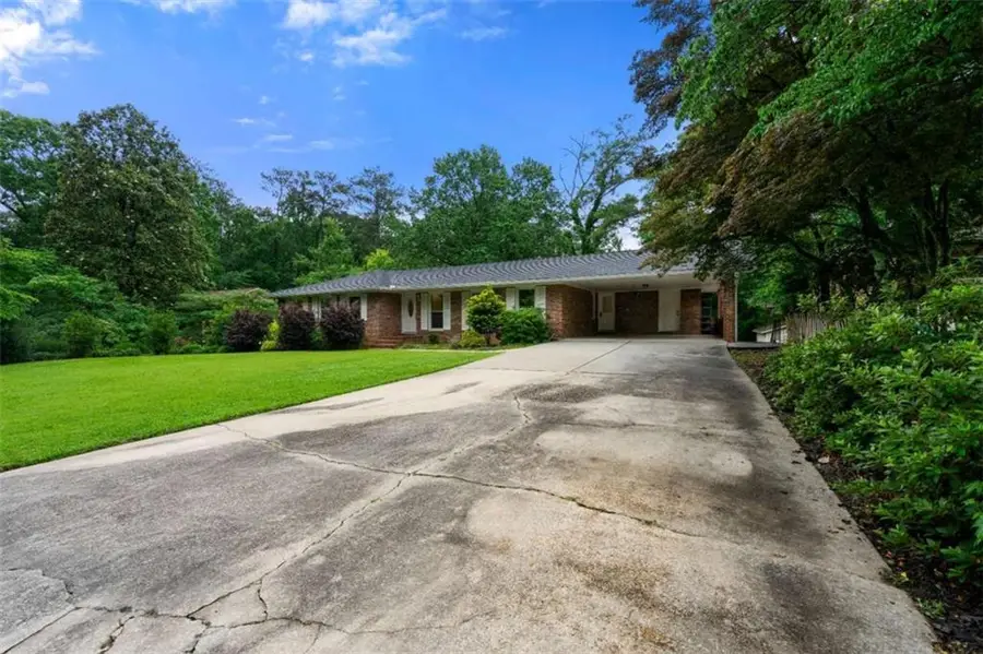 3397 Old Jonesboro Road, Hapeville, GA 30354 - #2