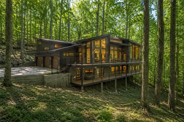 1981 Mountain Drive, Alpharetta, GA 30004