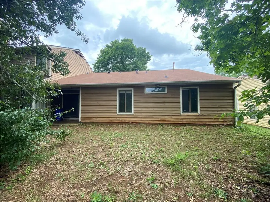 1555 Burnstone Drive, Stone Mountain, GA 30088 - #2