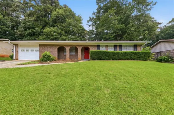 2740 Williamsburg Drive, Decatur, GA 30034