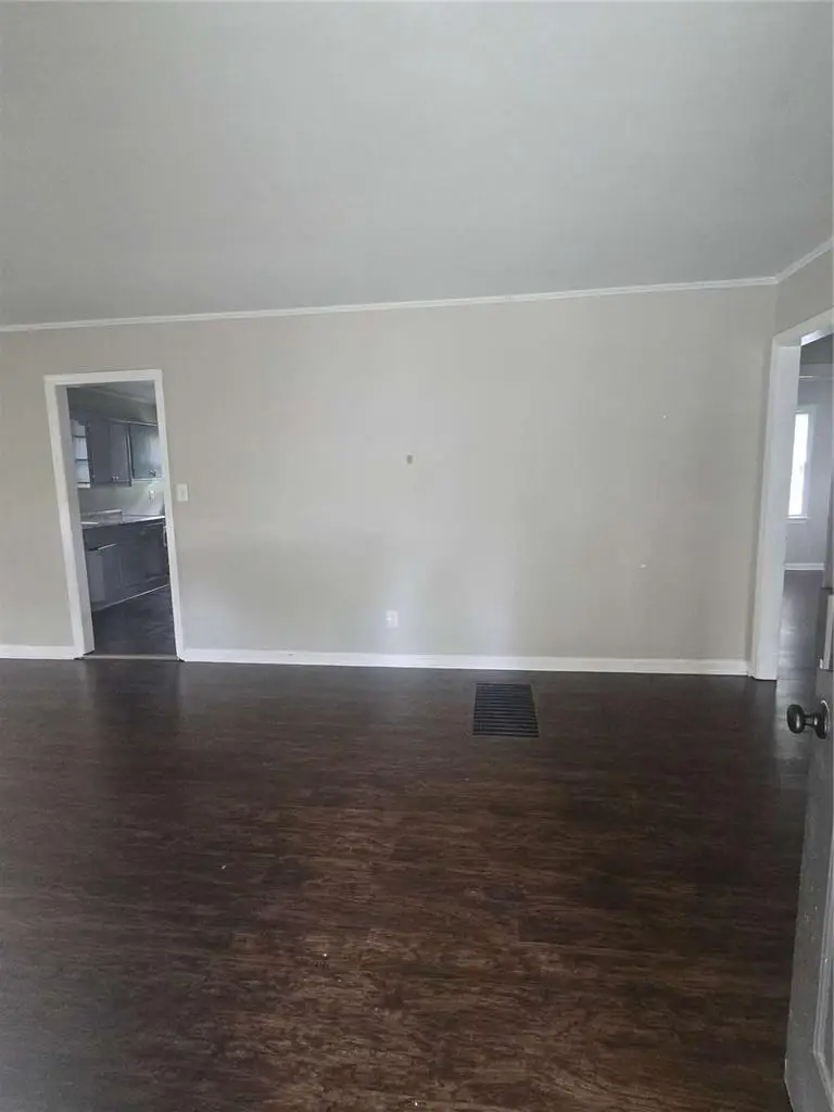 491 Woodrow Avenue, Hapeville, GA 30354 - #3