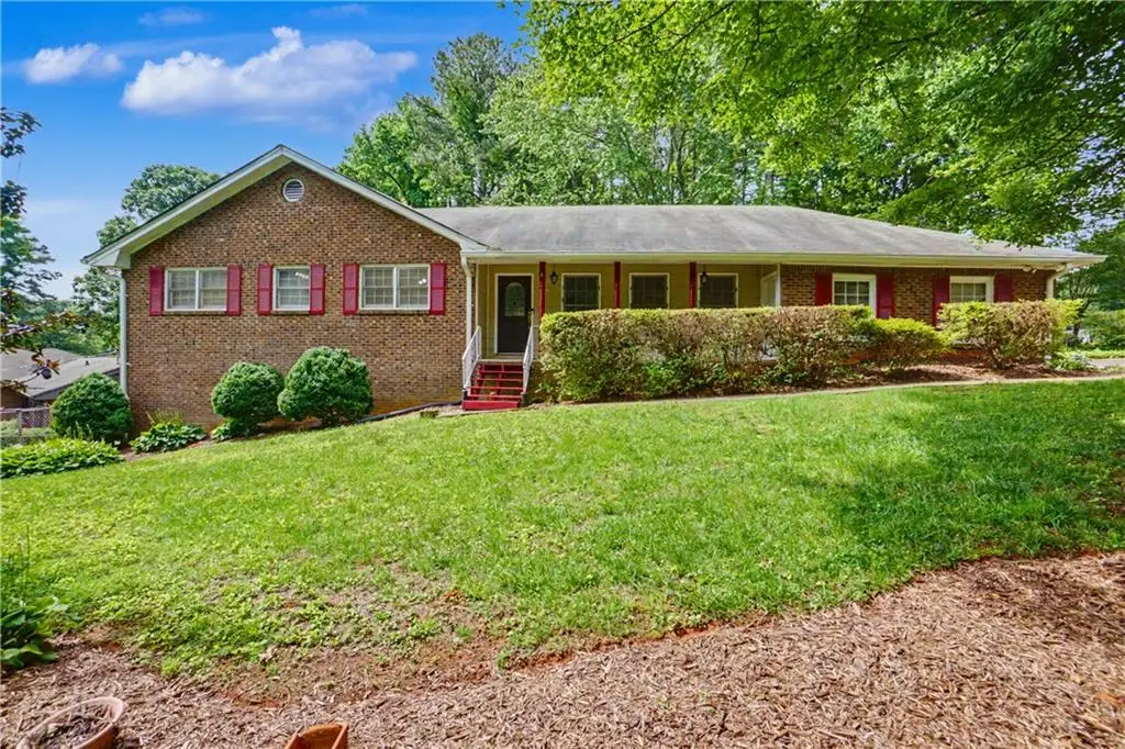 391 Beaumont Drive, Stone Mountain, GA 30087 - #1
