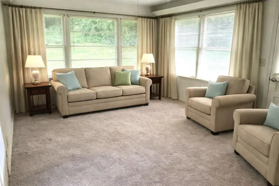 547 Rebecca Street, Lawrenceville, GA 30046 - #2