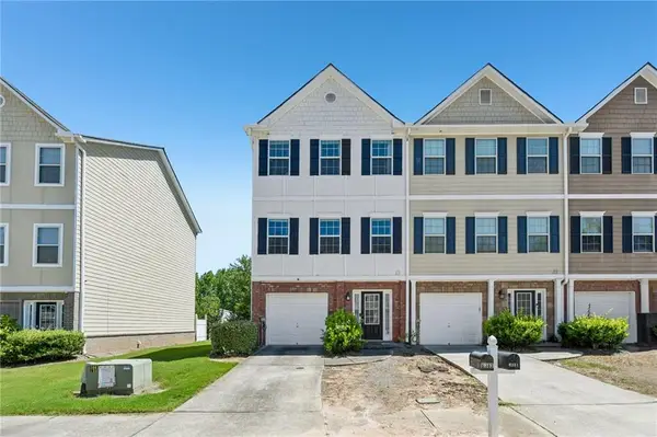 6383 Redan Square, Lithonia, GA 30058