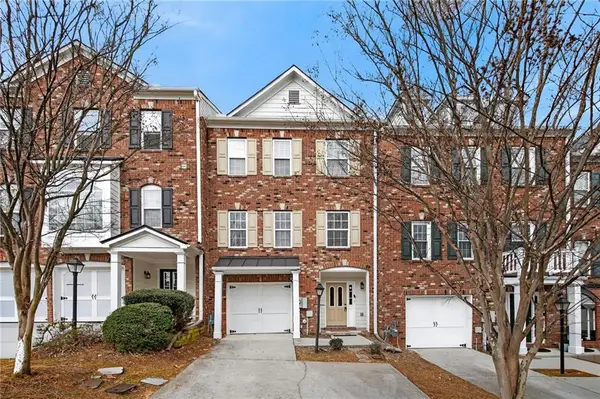 1186 Lake Point Way, Suwanee, GA 30024