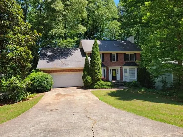 8541 Birch Hollow Drive, Roswell, GA 30076