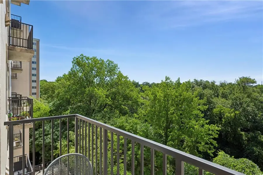 2277 Peachtree Road Ne #501, Atlanta, GA 30309 - #2