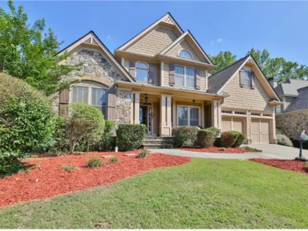 7095 Wakehurst Place, Cumming, GA 30040