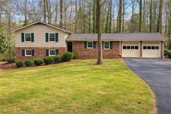2802 Leisure Woods Lane, Decatur, GA 30034
