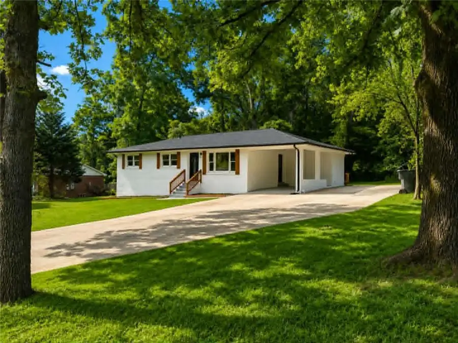 328 Dale Drive, Griffin, GA 30223 - #2