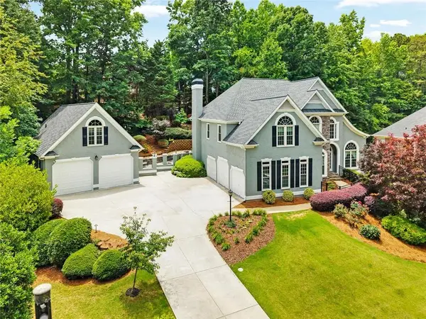 5021 Towne Lake Hills North, Woodstock, GA 30189